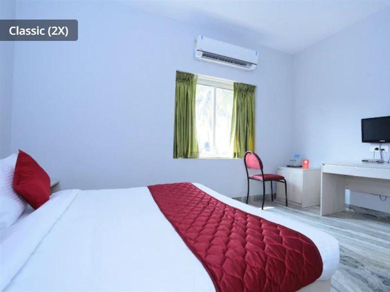 טריואנדרום Super Townhouse Prince Palace מראה חיצוני תמונה